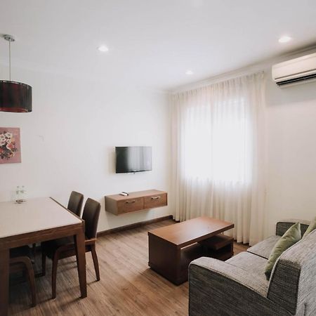 Song Hung Hotel & Serviced Apartments - Can Ho Dich Vu & Khach San Πόλη Χο Τσι Μινχ Εξωτερικό φωτογραφία
