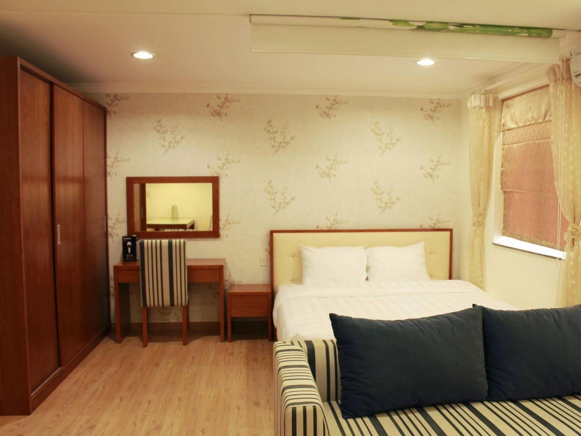 Song Hung Hotel & Serviced Apartments - Can Ho Dich Vu & Khach San Πόλη Χο Τσι Μινχ Εξωτερικό φωτογραφία